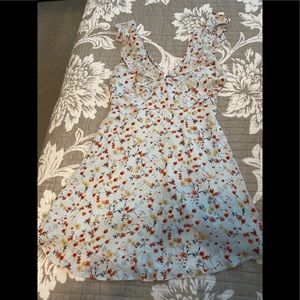 Small Lulu’s dress